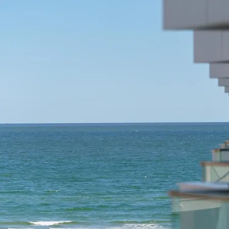 Afrodita Infinity Pool&spa Mamaia Nord