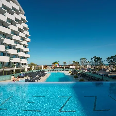 Afrodita Infinity Pool&spa Mamaia Nord Apartment *